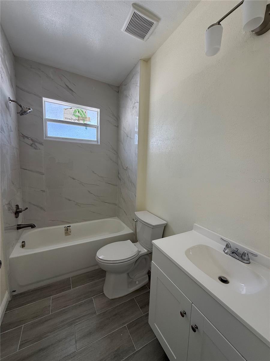 5710 42ND ST N, ST PETERSBURG, FL — photo 17