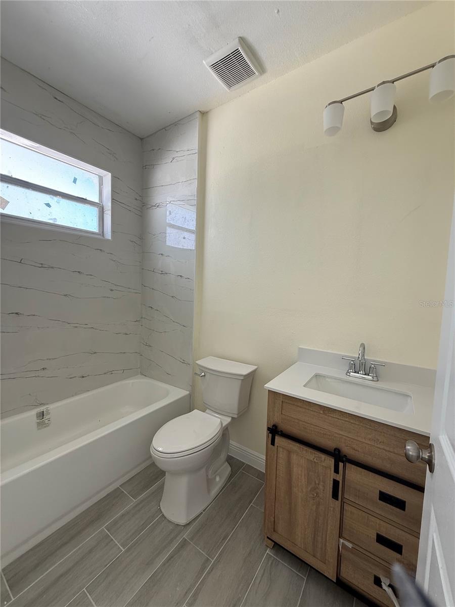 5710 42ND ST N, ST PETERSBURG, FL — photo 18