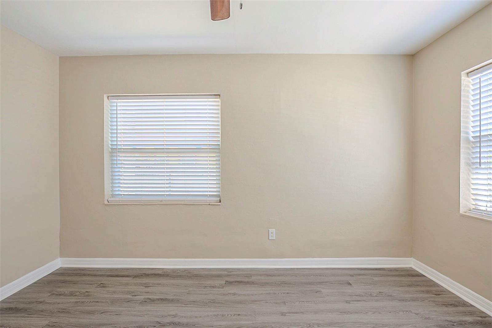 3645 6TH ST S, ST PETERSBURG, FL — photo 15