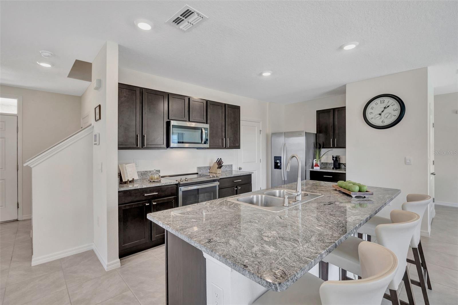 5758 HOLLINGWORTH TRL, WESLEY CHAPEL, FL — photo 6