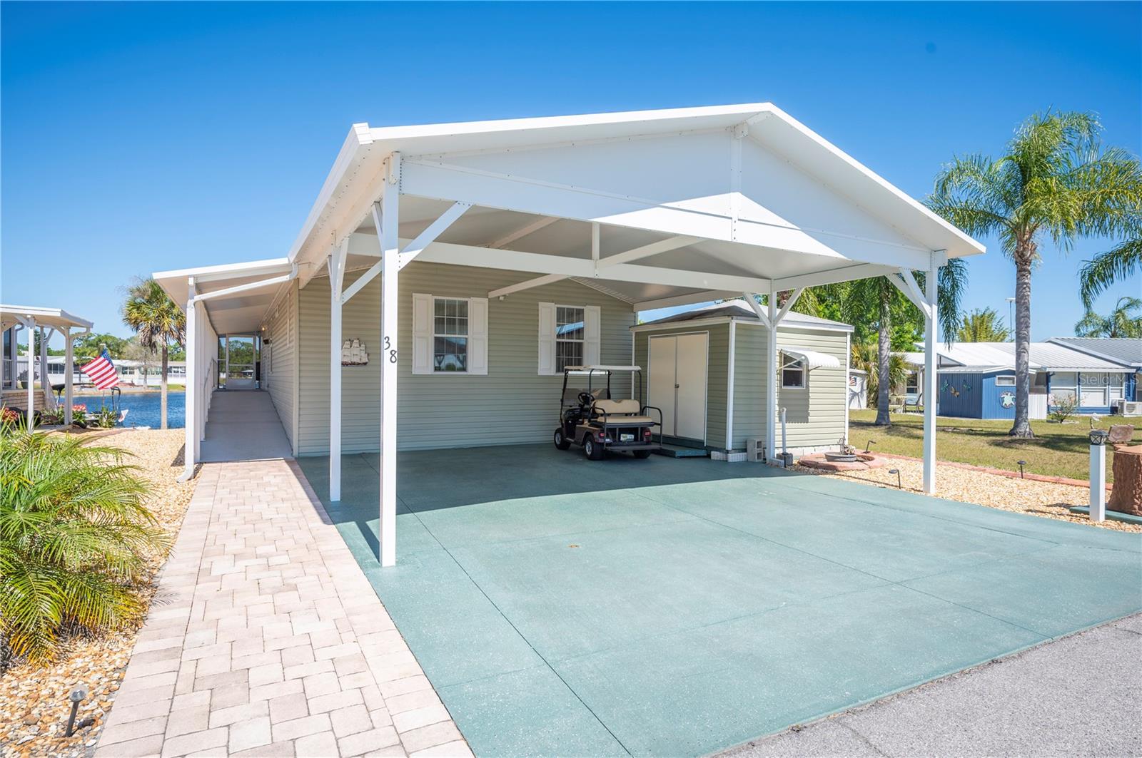 38 QUEEN OF WATERS ST, LAKE WALES, FL — photo 2