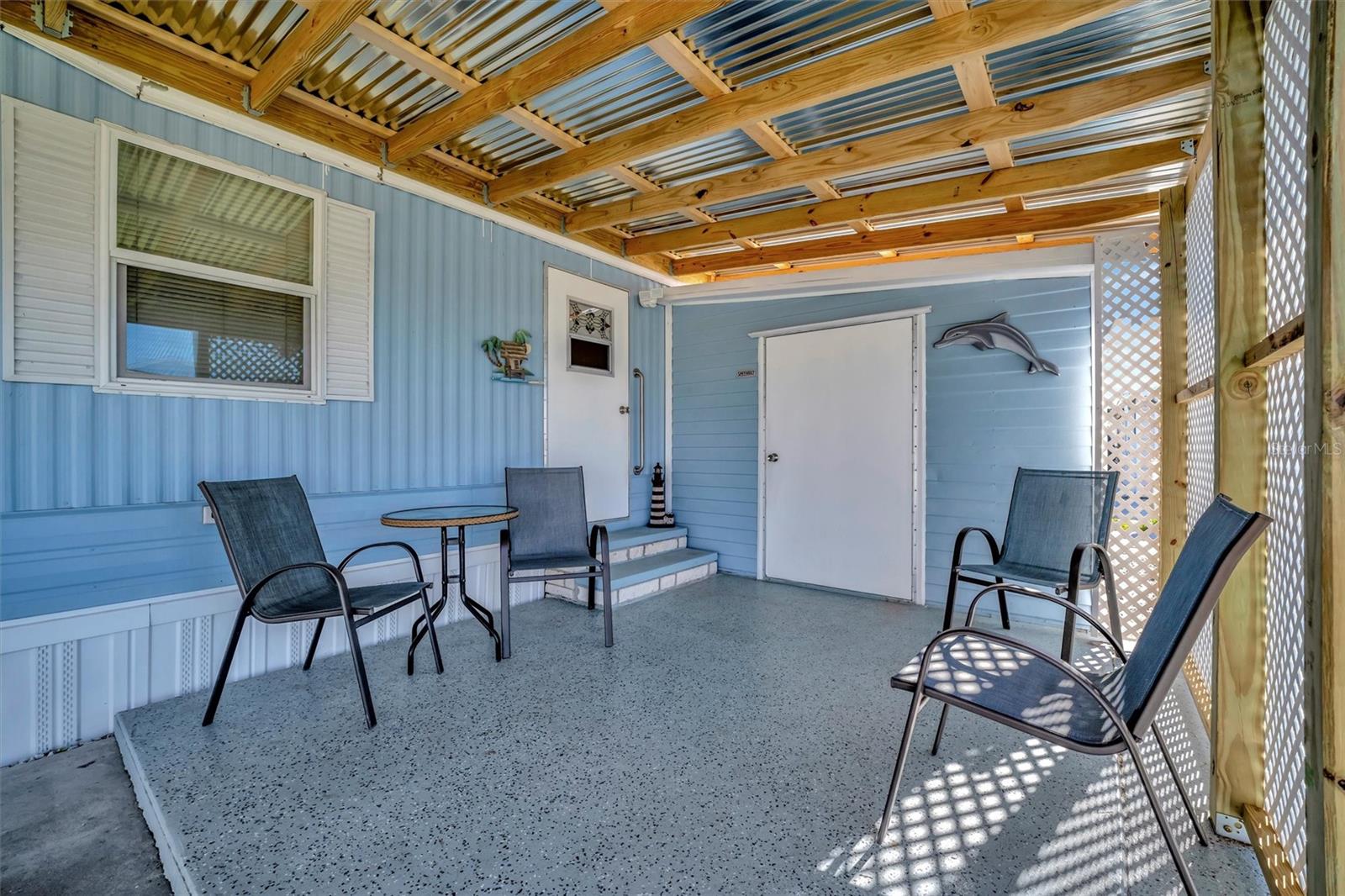 128 E SAINT JOHNS WAY, APOLLO BEACH, FL — photo 24