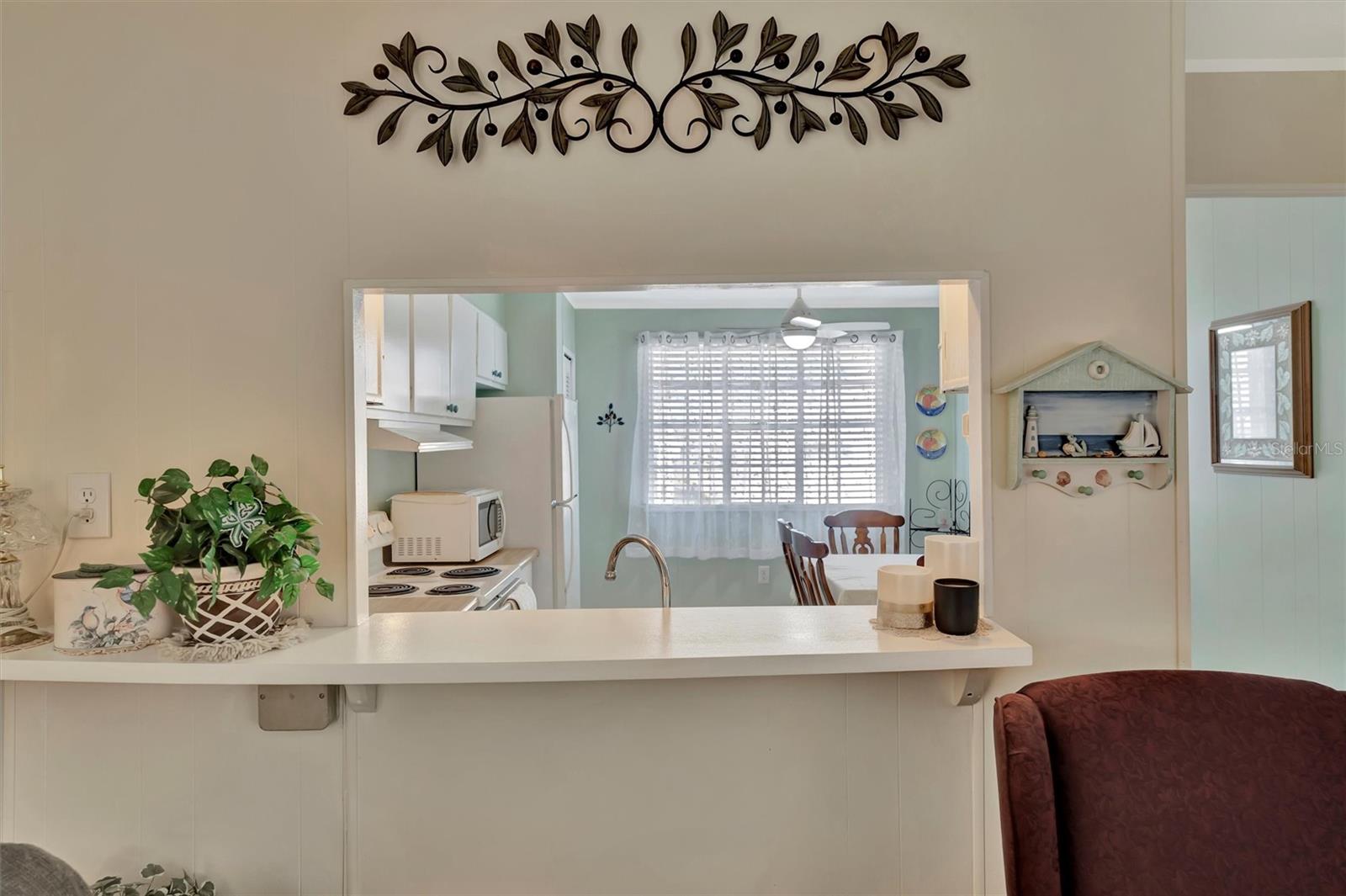 128 E SAINT JOHNS WAY, APOLLO BEACH, FL — photo 13
