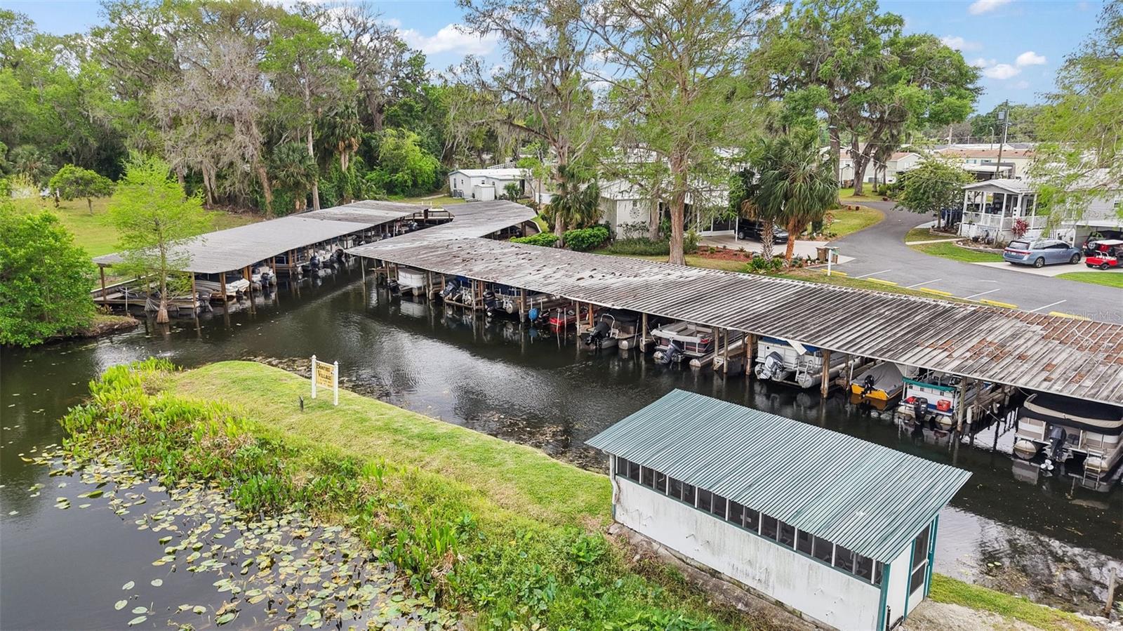 668 LORI DR, LEESBURG, FL — photo 58