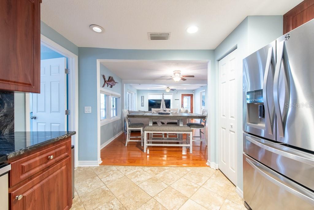 8820 S HICKORY LN, RIVERVIEW, FL — photo 39