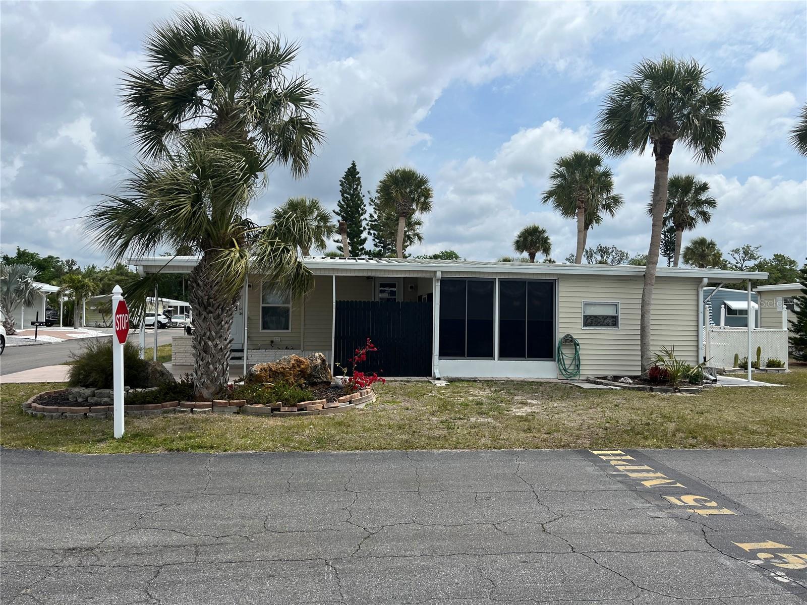 530 VIA VENETO, VENICE, FL — photo 2