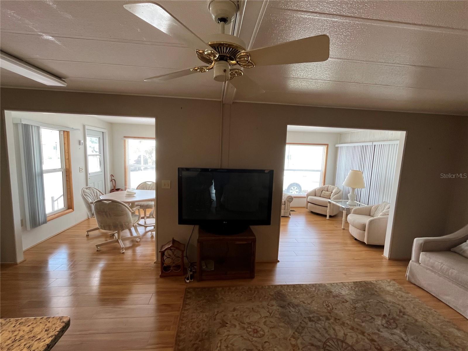 530 VIA VENETO, VENICE, FL — photo 48