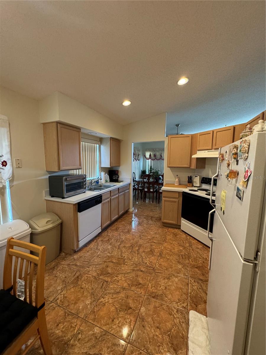105 CATTAIL CT, KISSIMMEE, FL — photo 12