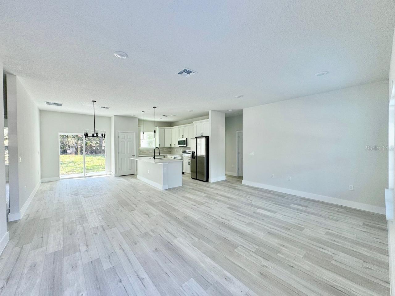 7815 N PRIMROSE DR, CITRUS SPRINGS, FL — photo 12