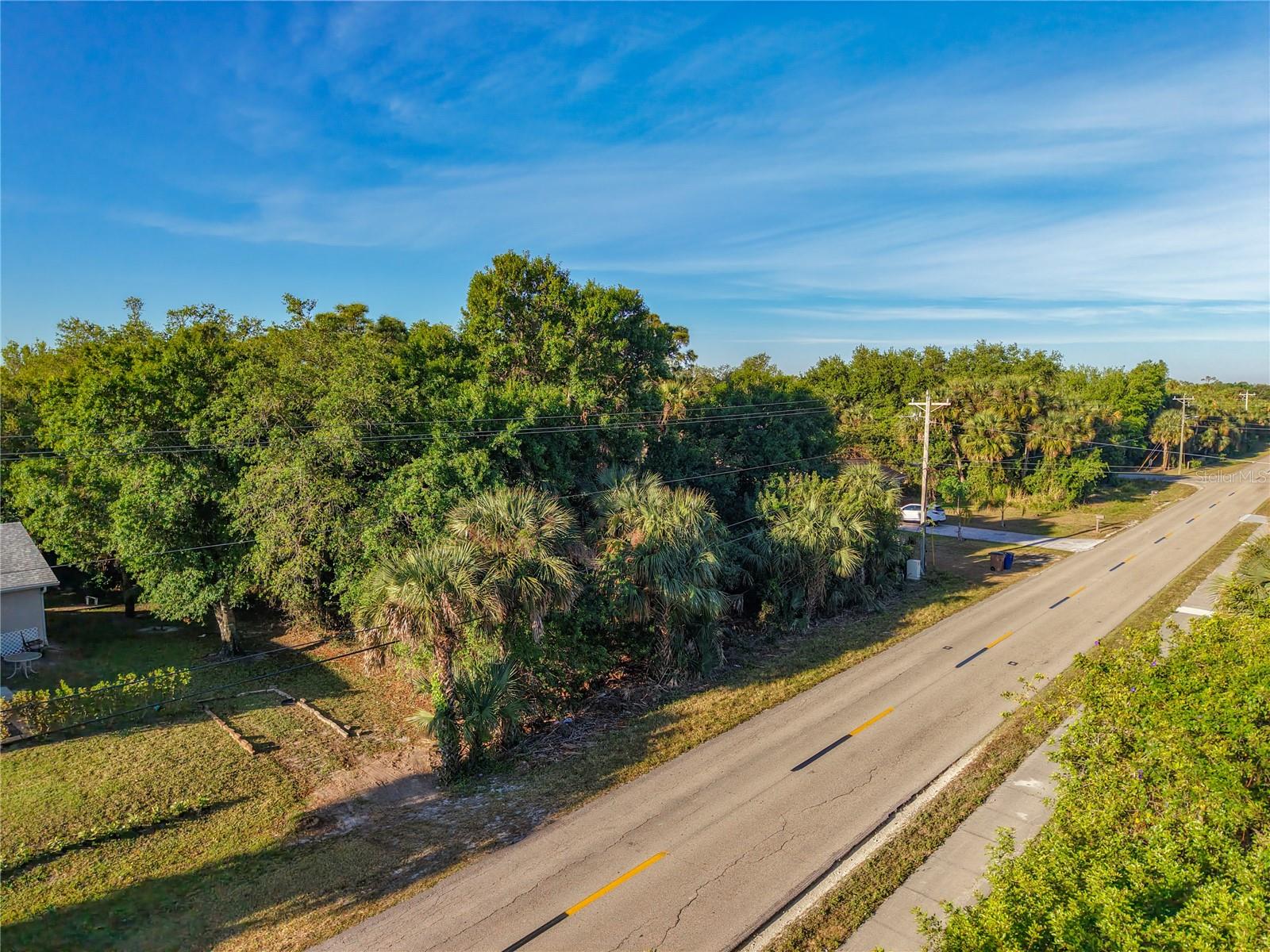 103 W 6TH ST, LEHIGH ACRES, FL — photo 2