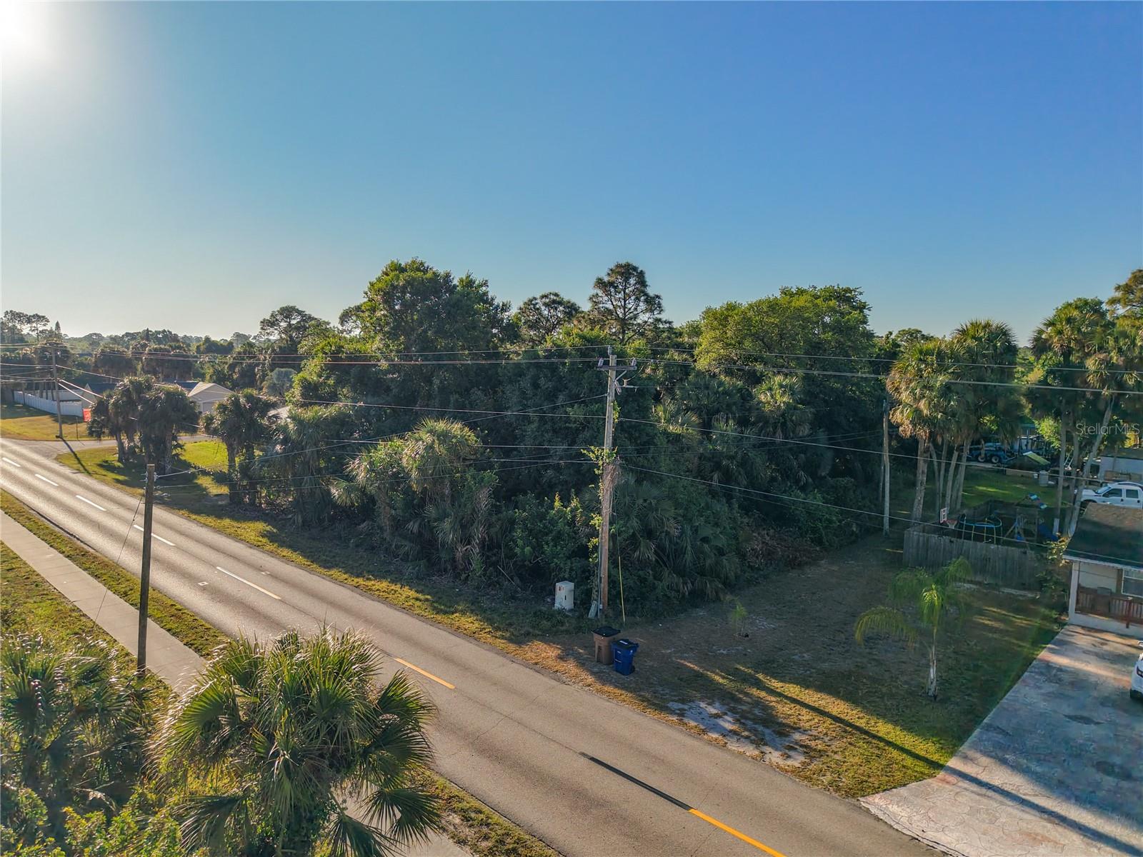 103 W 6TH ST, LEHIGH ACRES, FL — photo 3