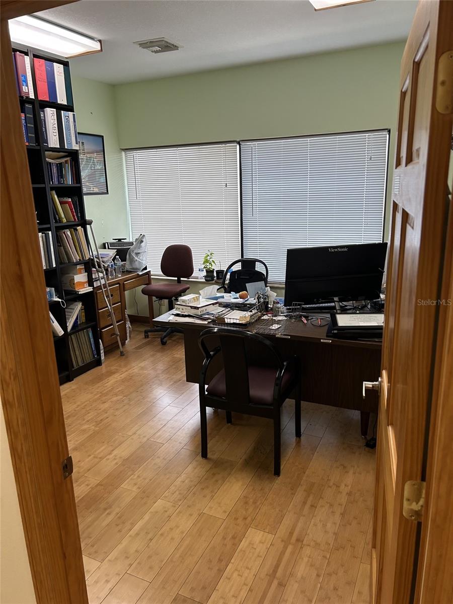 406 N INDIANA AVE #3 & 4, ENGLEWOOD, FL — photo 25