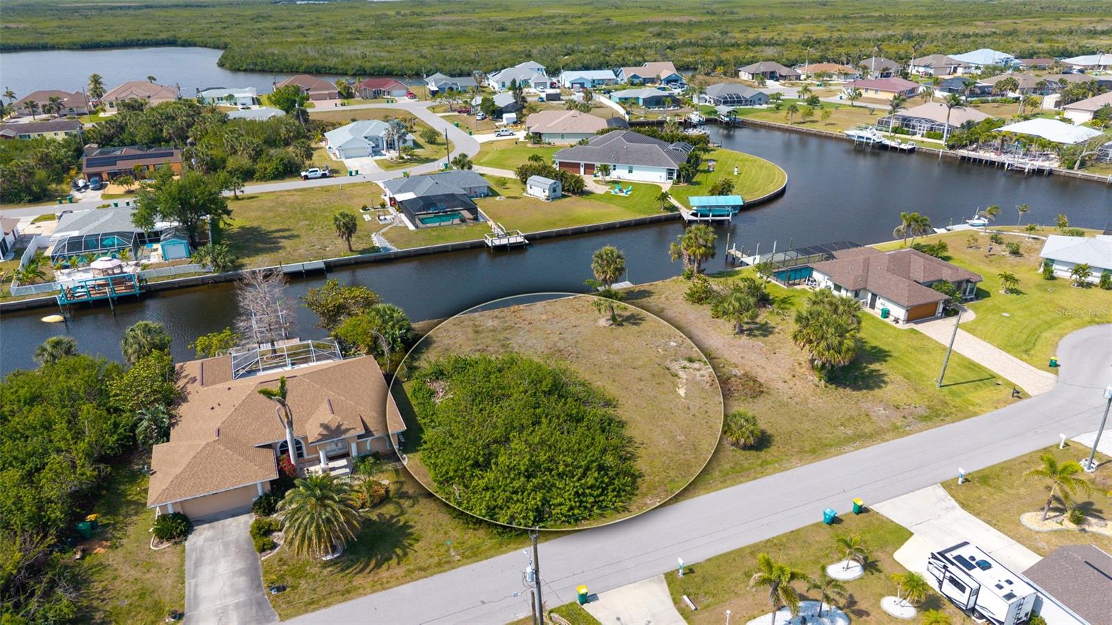 17117 CANARY LN, PORT CHARLOTTE, FL — photo 4