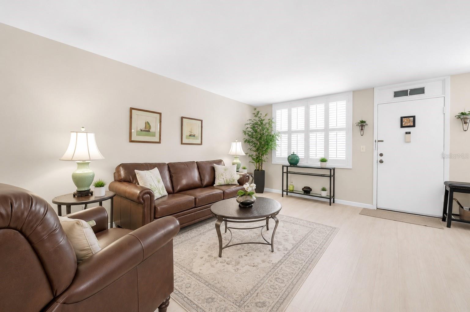 4720 LOCUST ST NE #206, ST PETERSBURG, FL — photo 2