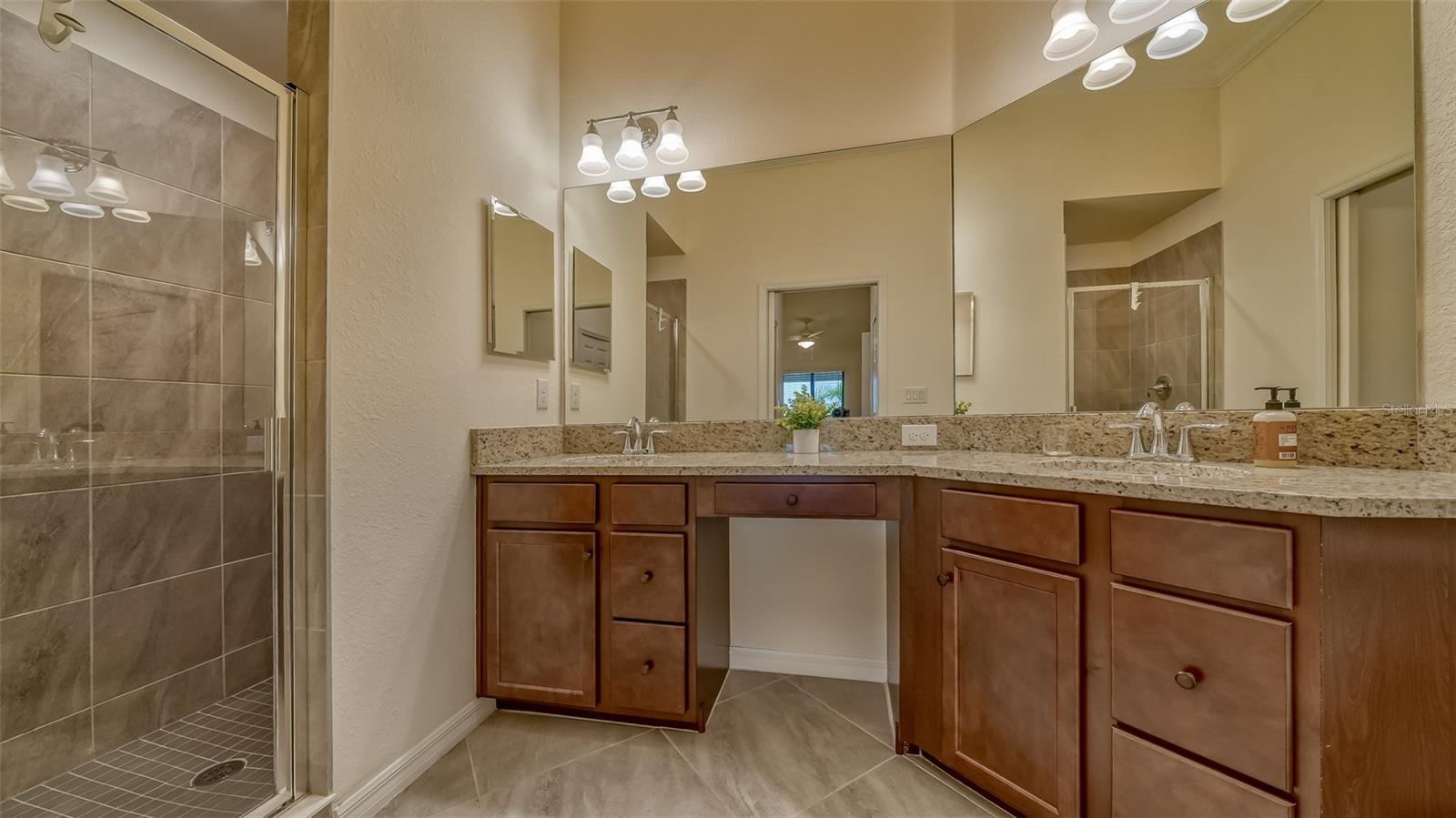 5624 PALMER CIR #203, BRADENTON, FL — photo 28