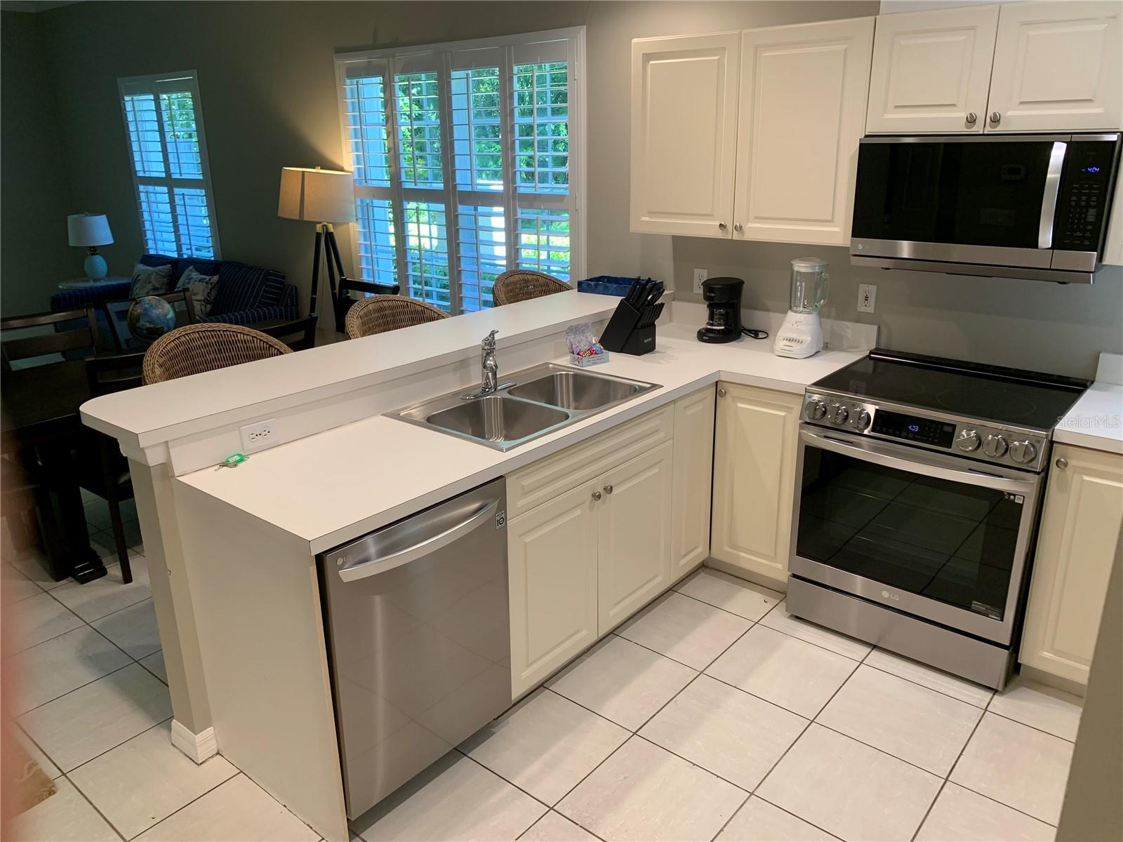 3604 54TH DR W #101, BRADENTON, FL — photo 3