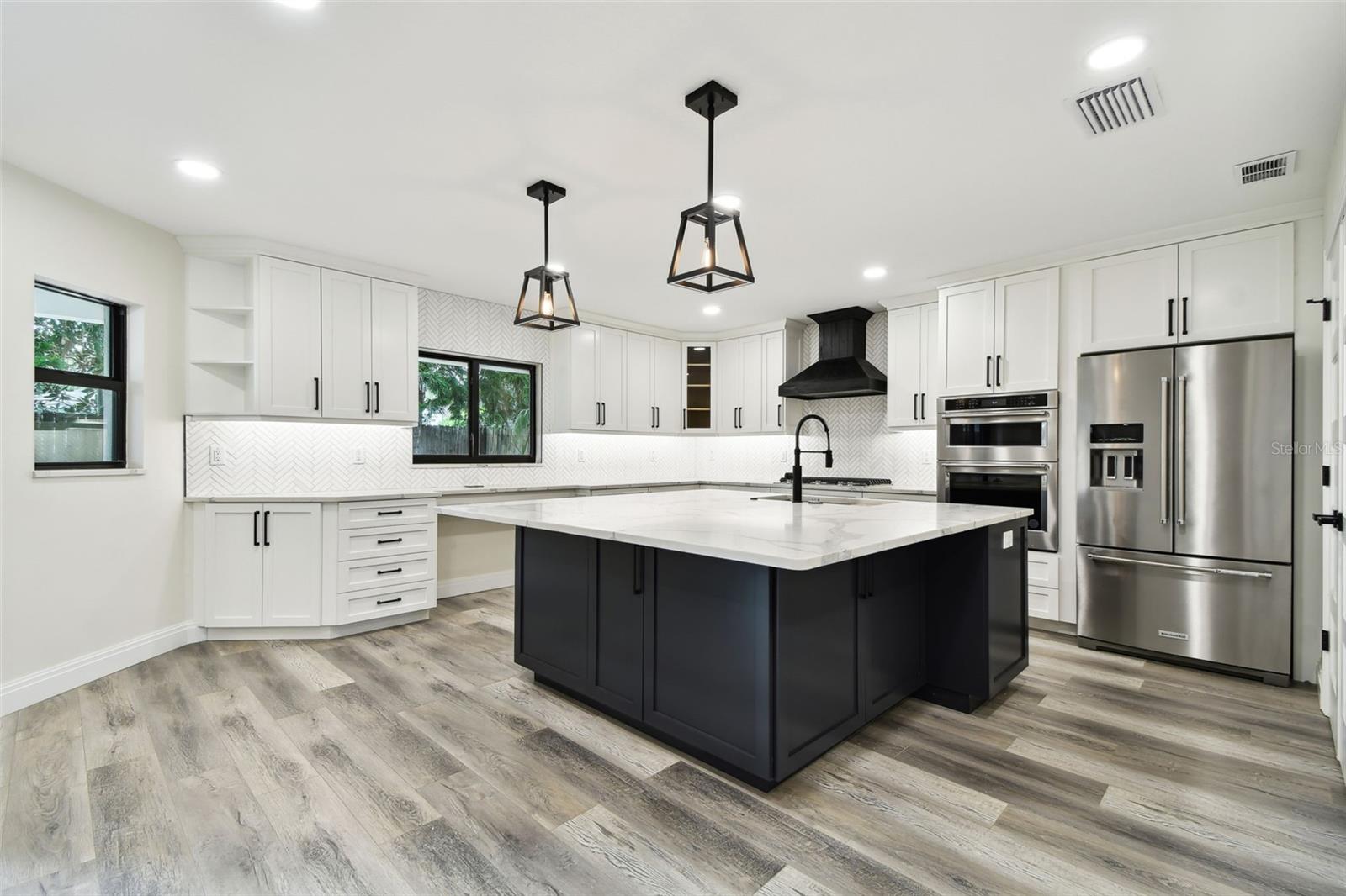 1045 JESSE AVE, SAFETY HARBOR, FL — photo 42
