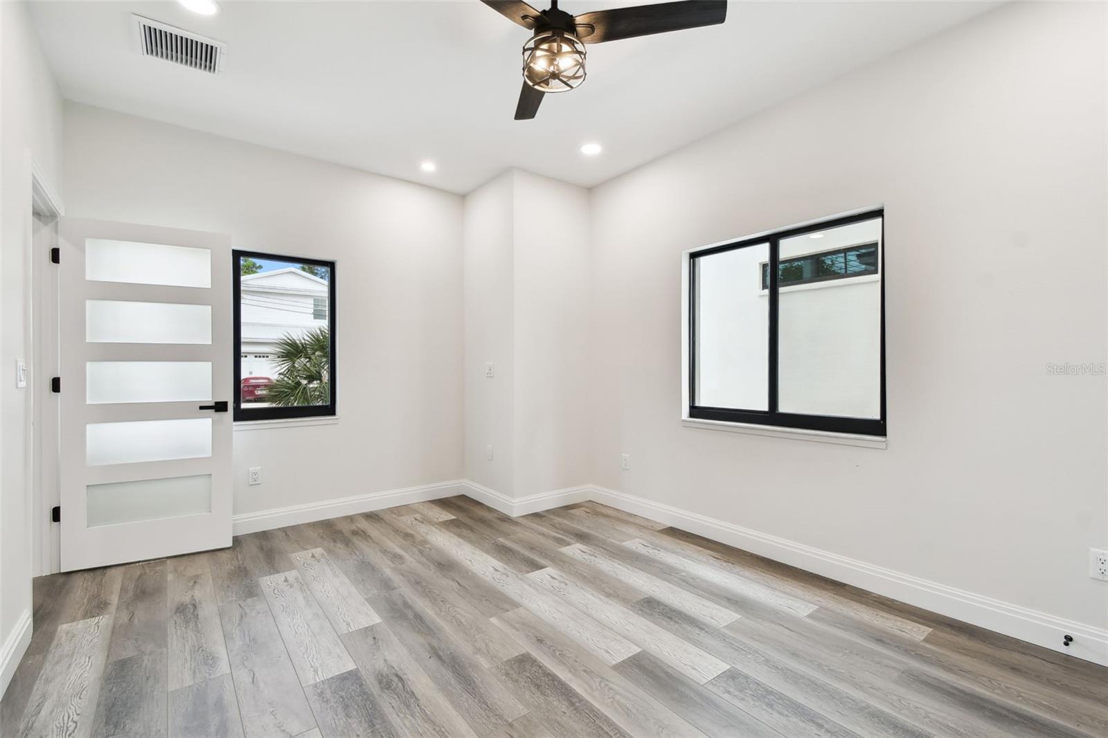 1045 JESSE AVE, SAFETY HARBOR, FL — photo 47
