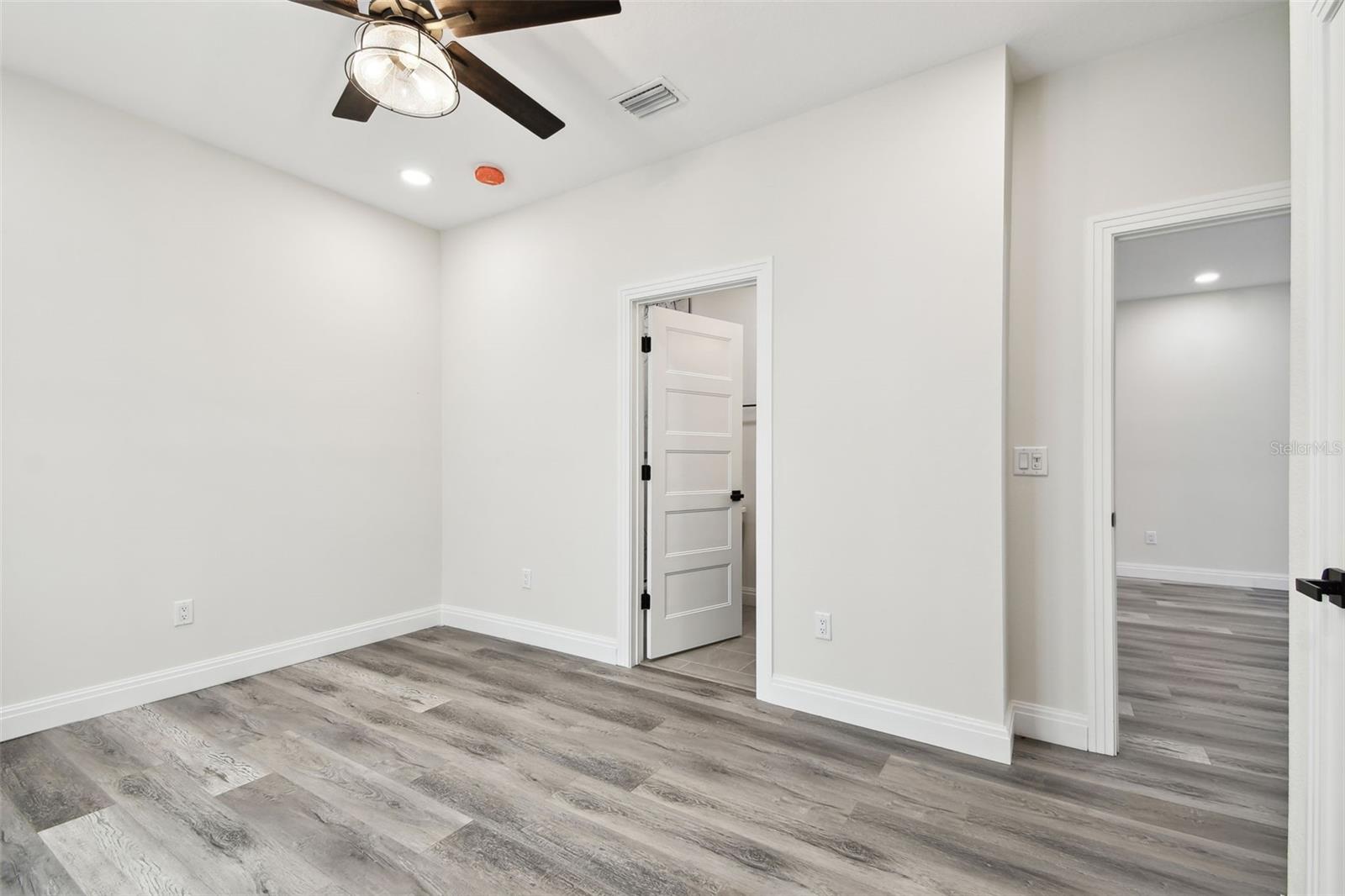1045 JESSE AVE, SAFETY HARBOR, FL — photo 49