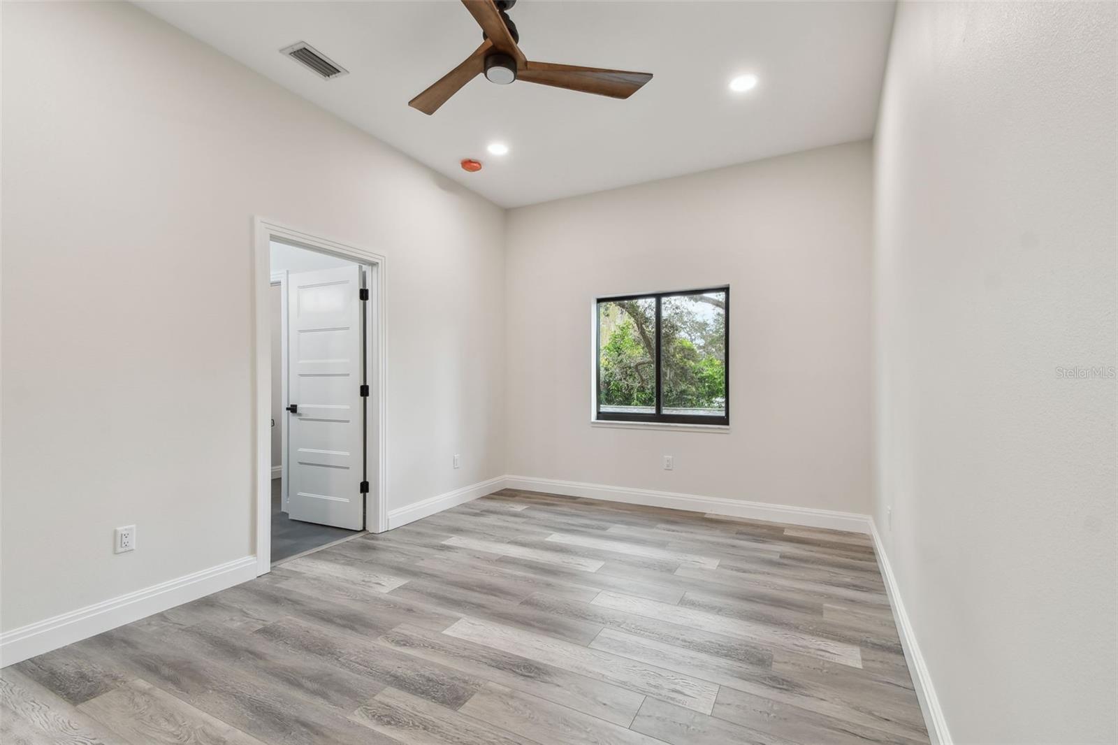 1045 JESSE AVE, SAFETY HARBOR, FL — photo 80