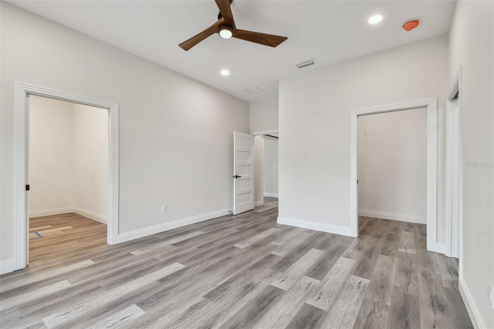 1045 JESSE AVE, SAFETY HARBOR, FL — photo 96