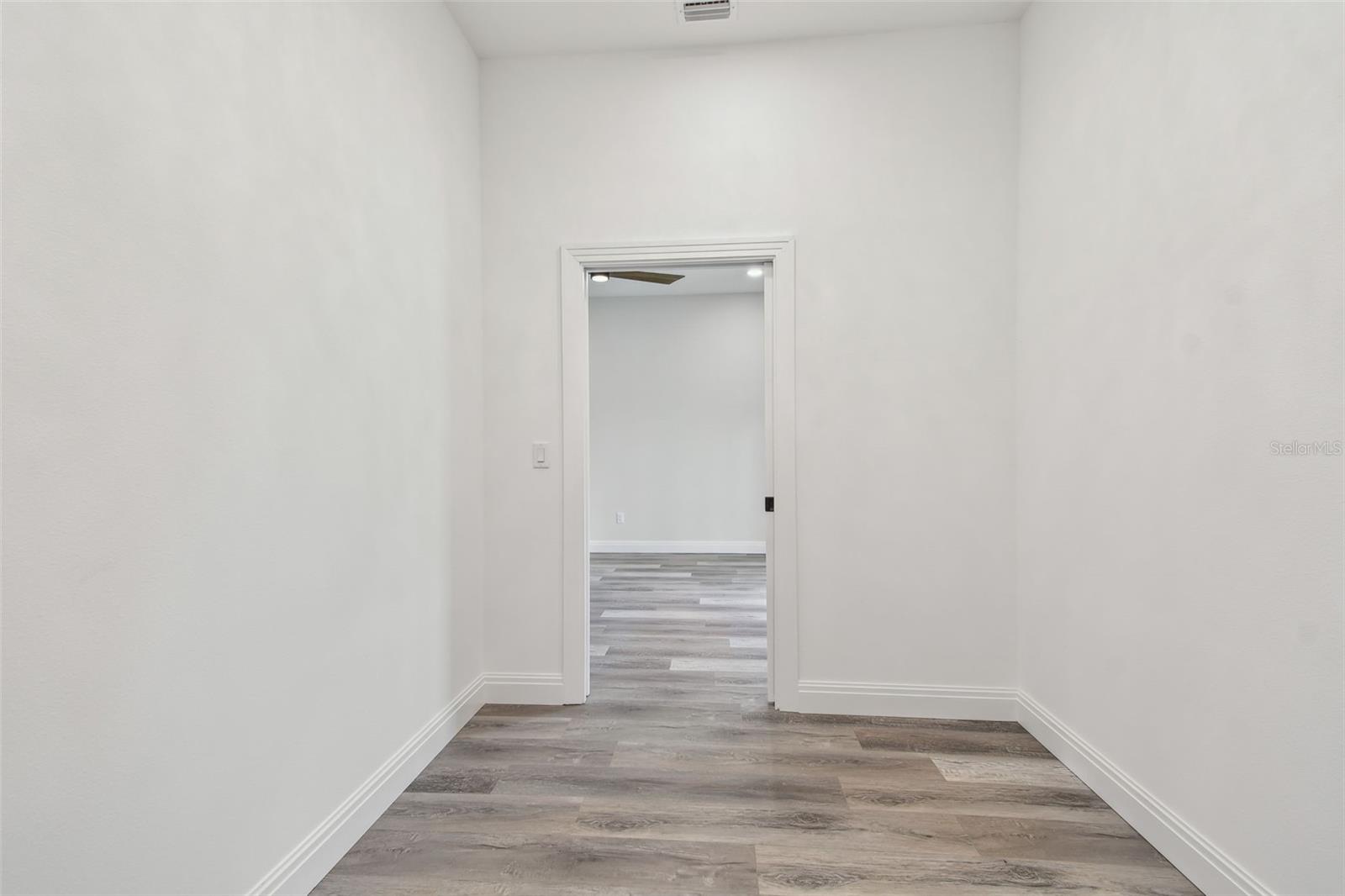 1045 JESSE AVE, SAFETY HARBOR, FL — photo 101