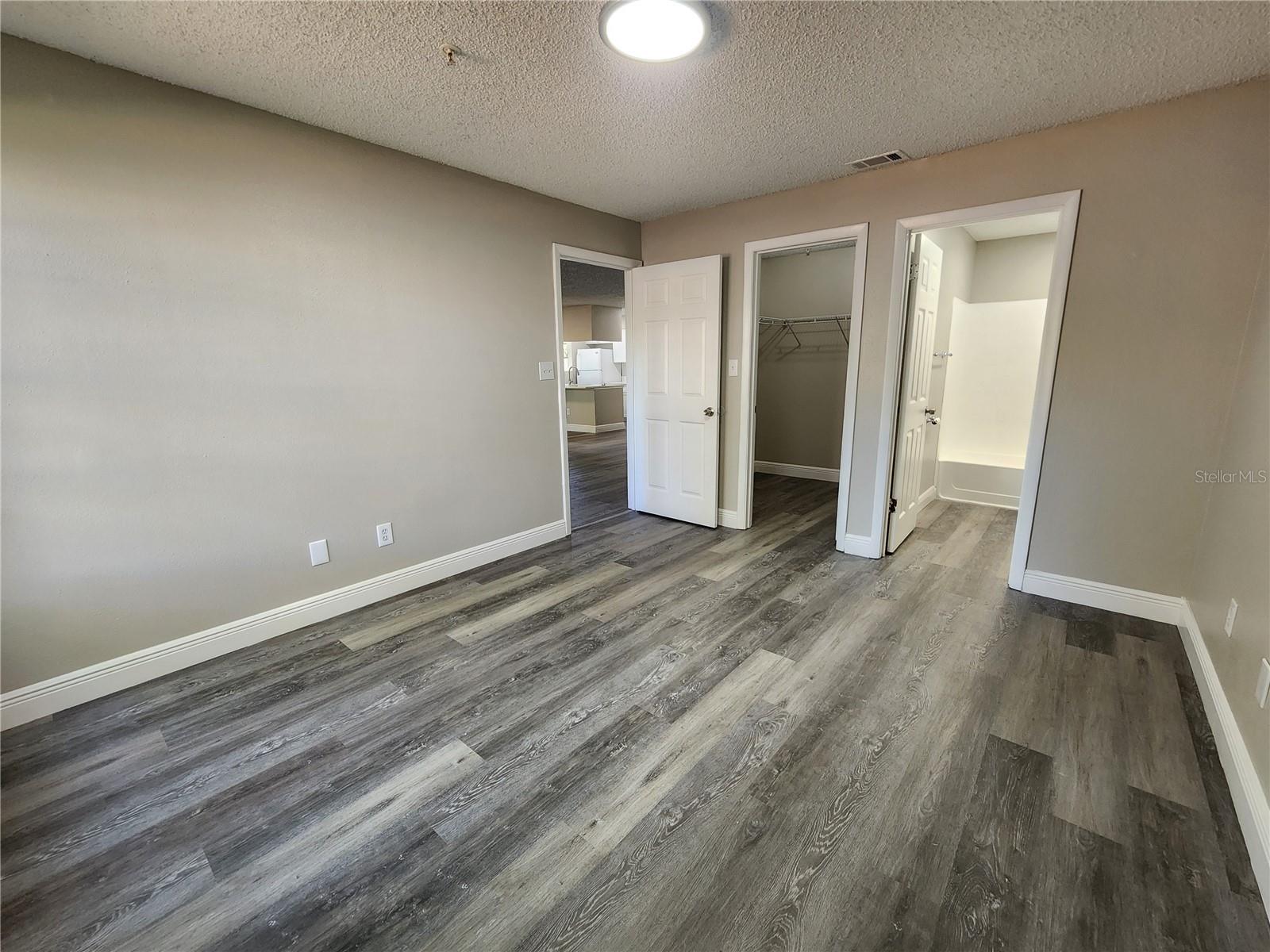 200 AFTON SQ #108, ALTAMONTE SPRINGS, FL — photo 16