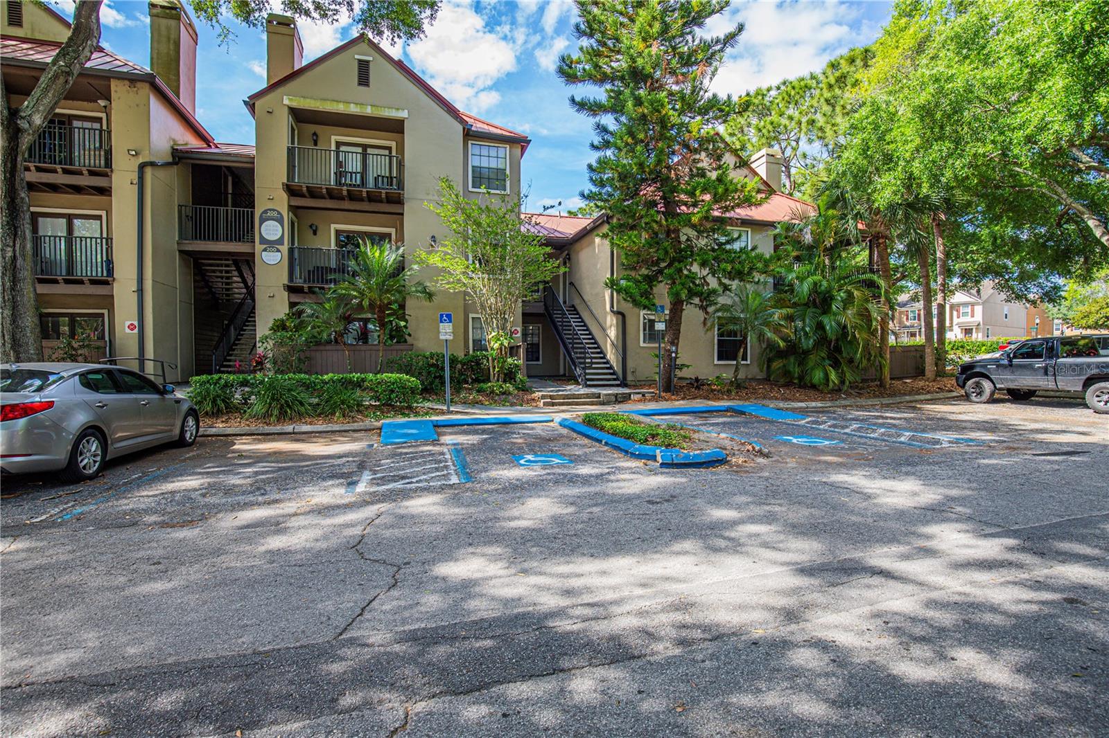 200 AFTON SQ #108, ALTAMONTE SPRINGS, FL — photo 42