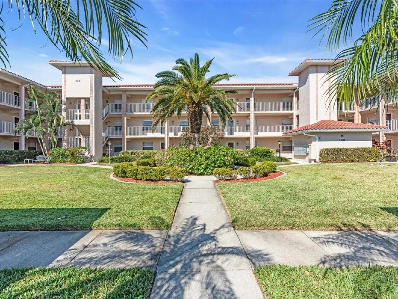 6501 STONE RIVER RD #209, BRADENTON, FL — photo 3