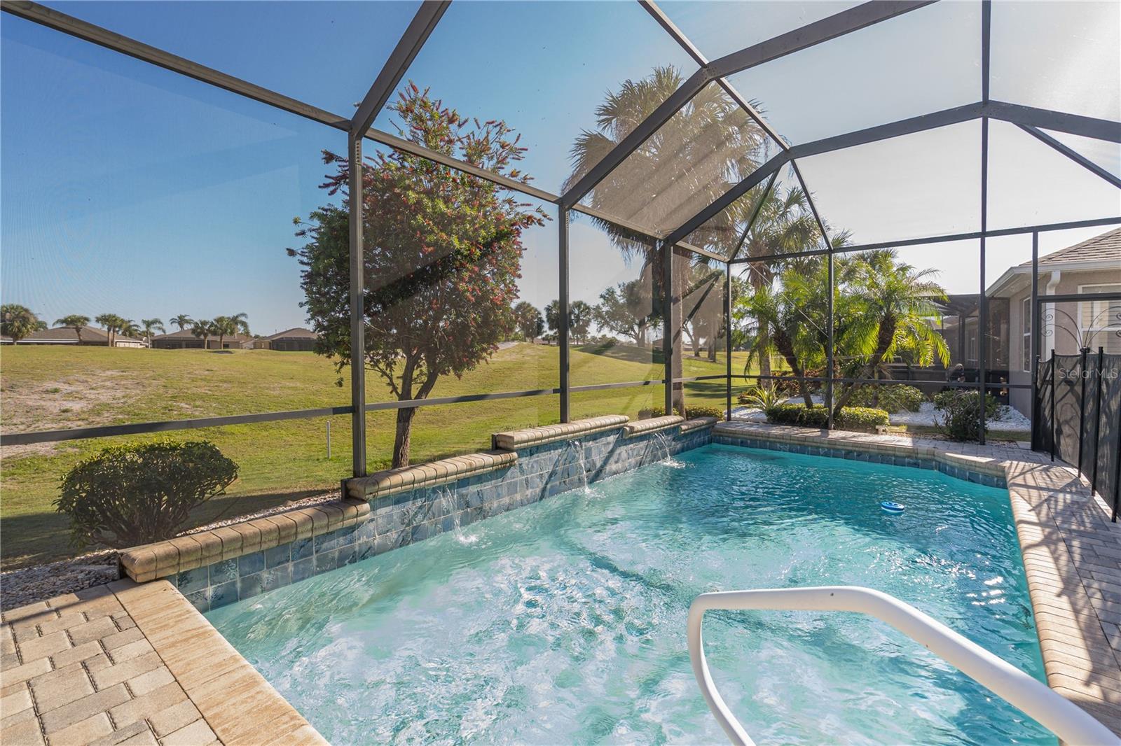 1038 EMERALD DUNES DR, SUN CITY CENTER, FL — photo 6