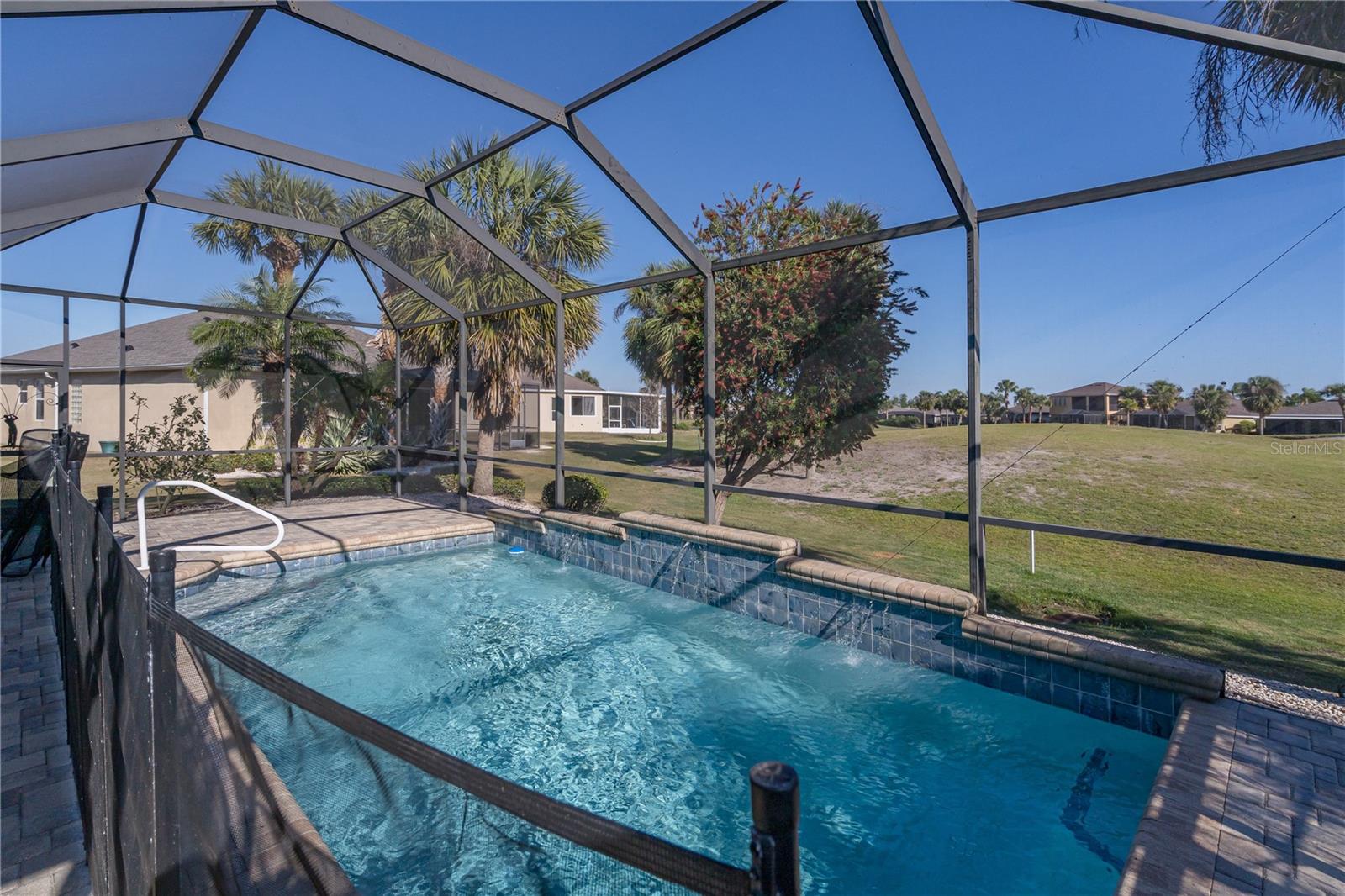 1038 EMERALD DUNES DR, SUN CITY CENTER, FL — photo 8