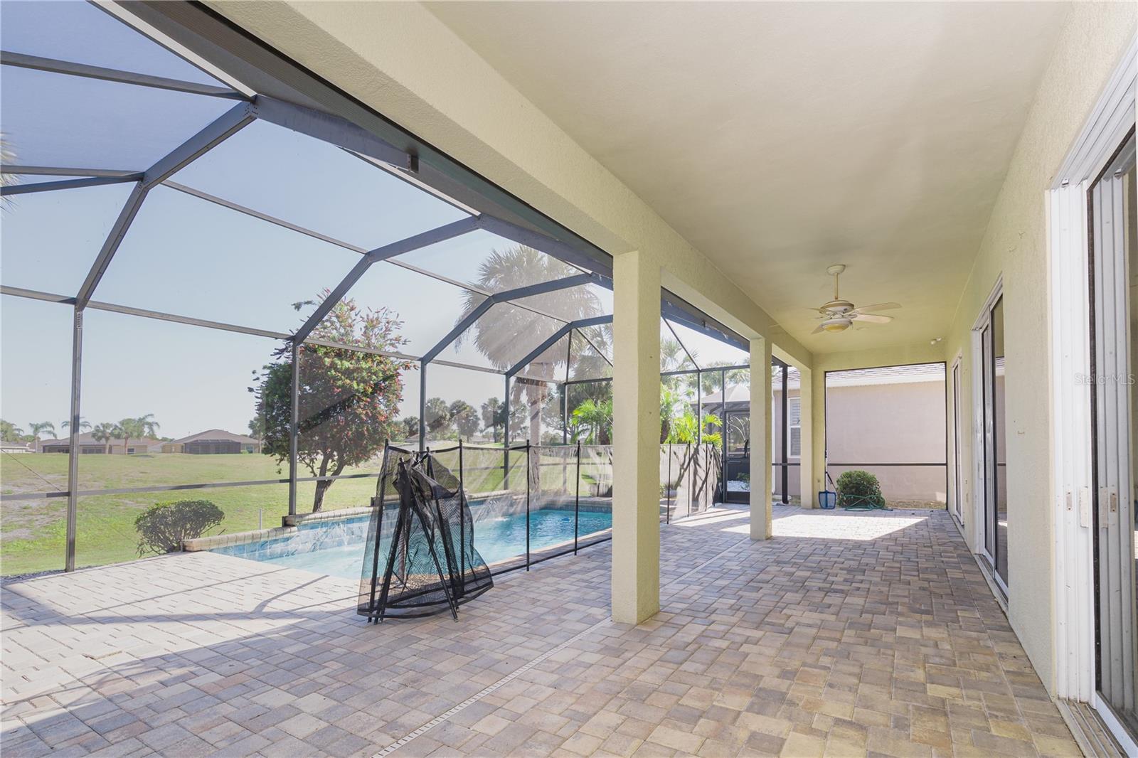 1038 EMERALD DUNES DR, SUN CITY CENTER, FL — photo 11