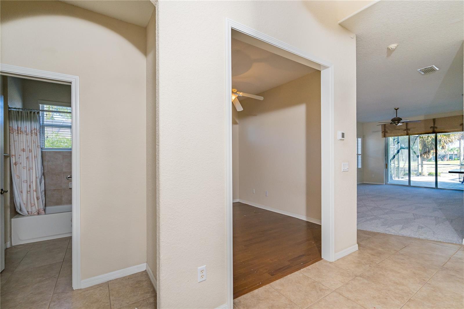 1038 EMERALD DUNES DR, SUN CITY CENTER, FL — photo 15