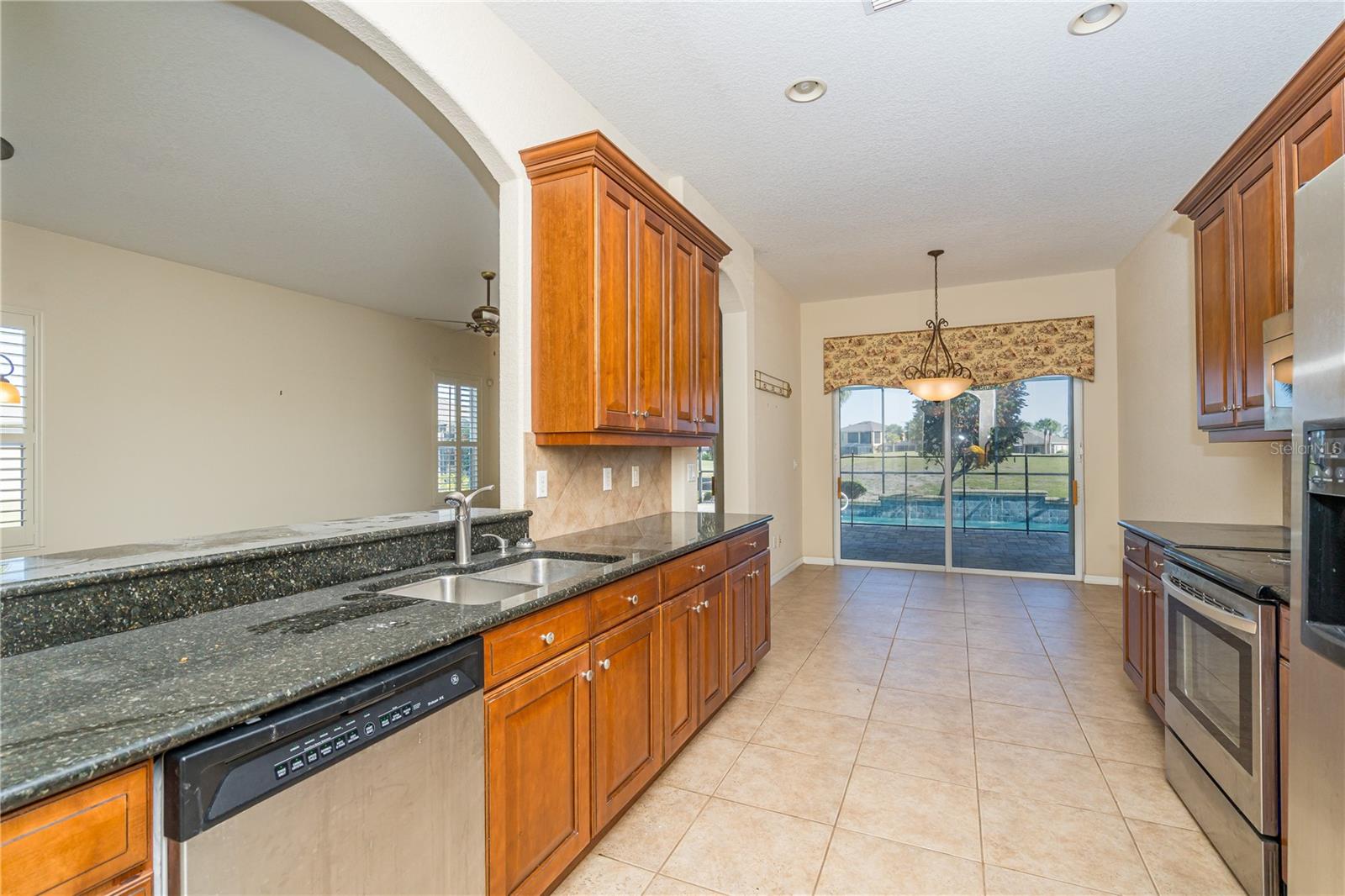 1038 EMERALD DUNES DR, SUN CITY CENTER, FL — photo 27