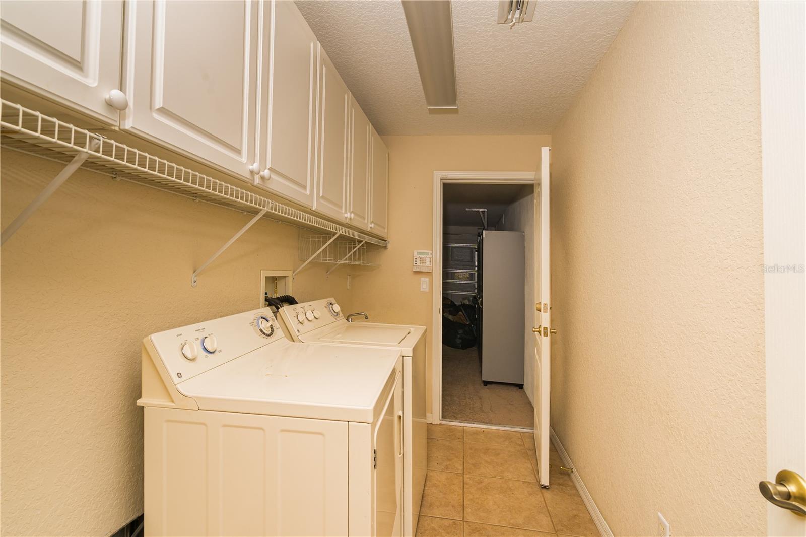 1038 EMERALD DUNES DR, SUN CITY CENTER, FL — photo 37