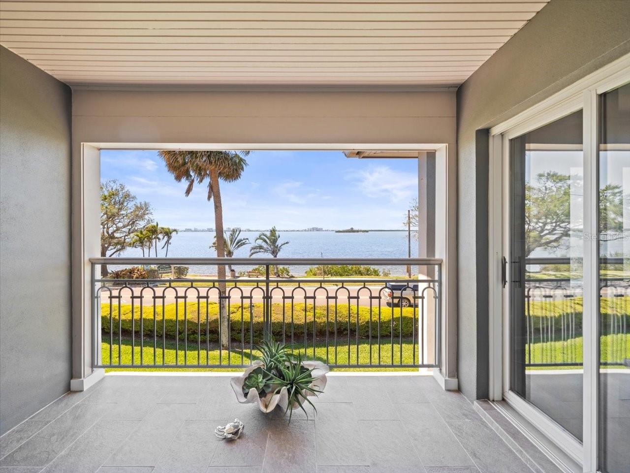 2087 EDGEWATER DR #C, CLEARWATER, FL — photo 47