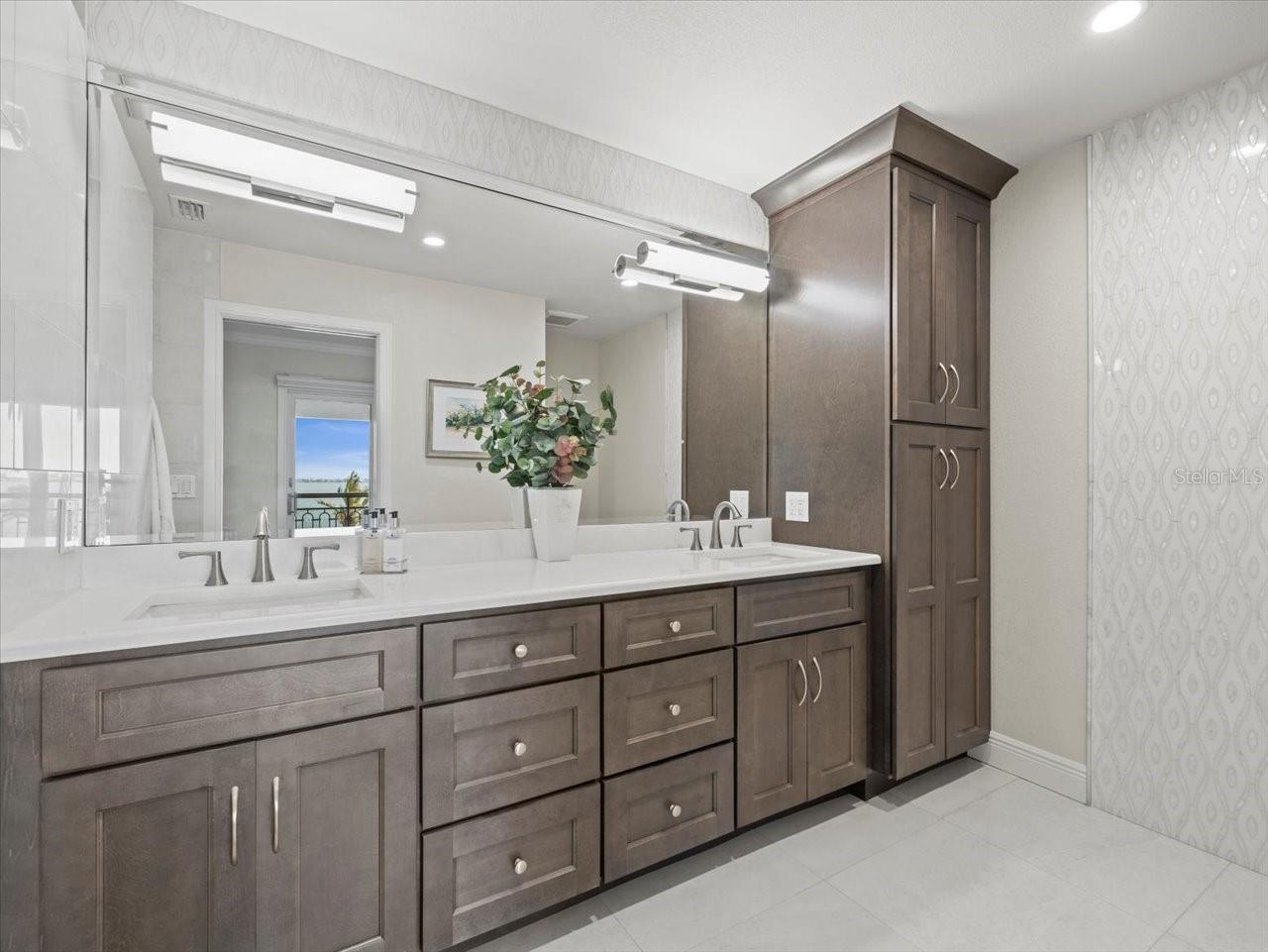 2087 EDGEWATER DR #C, CLEARWATER, FL — photo 53