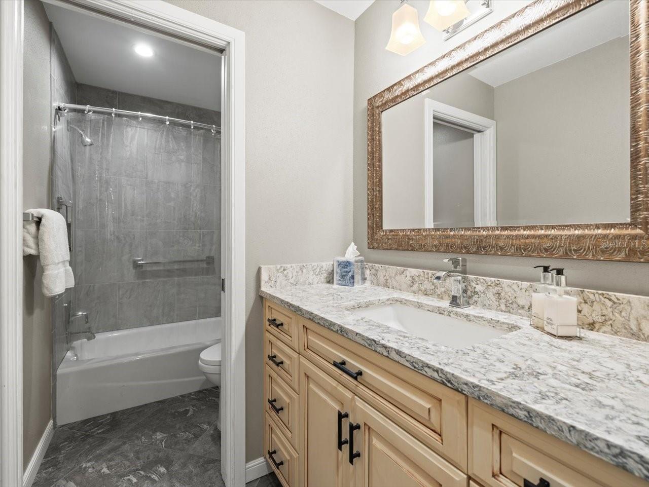 2087 EDGEWATER DR #C, CLEARWATER, FL — photo 57