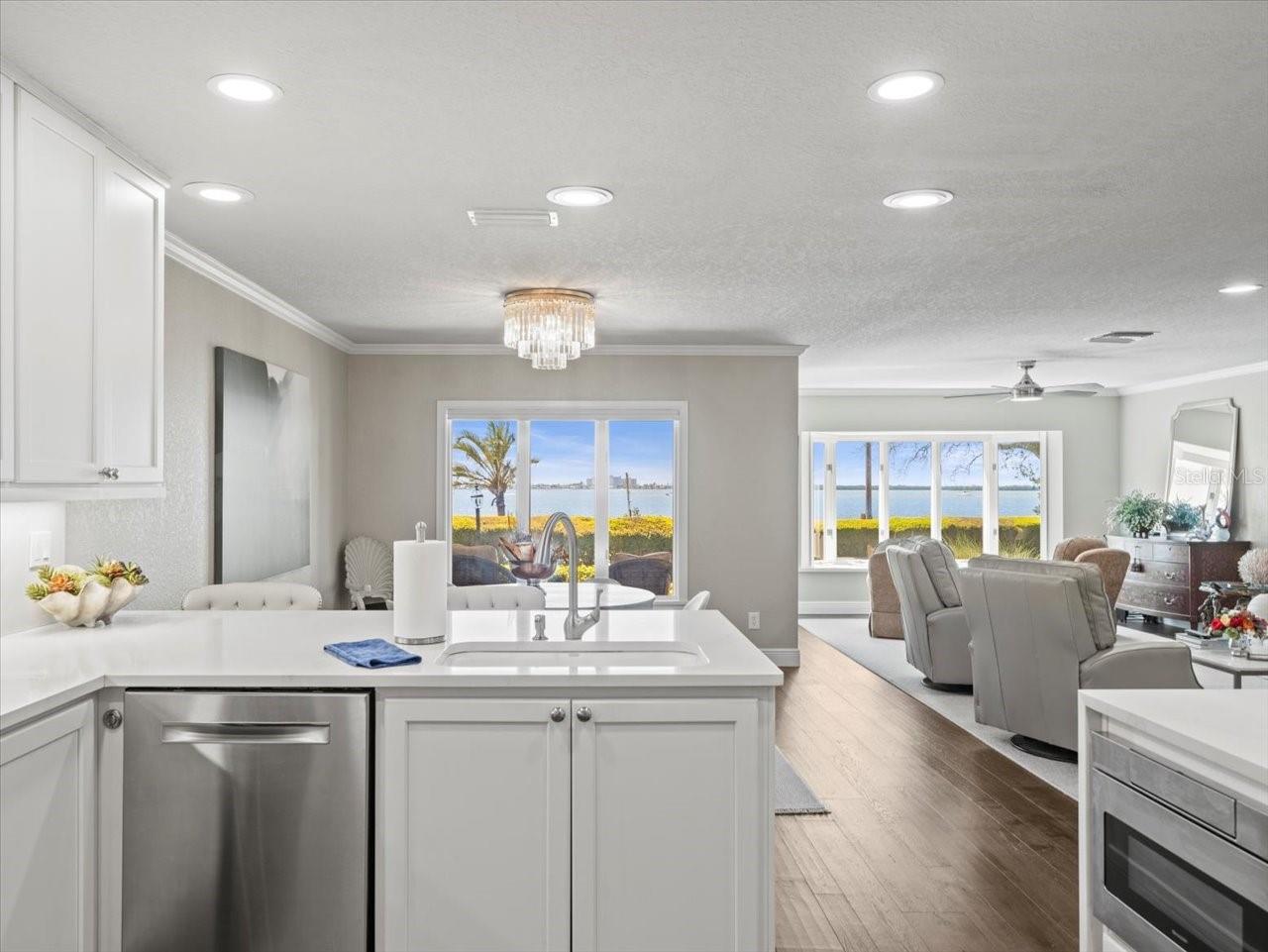 2087 EDGEWATER DR #C, CLEARWATER, FL — photo 19