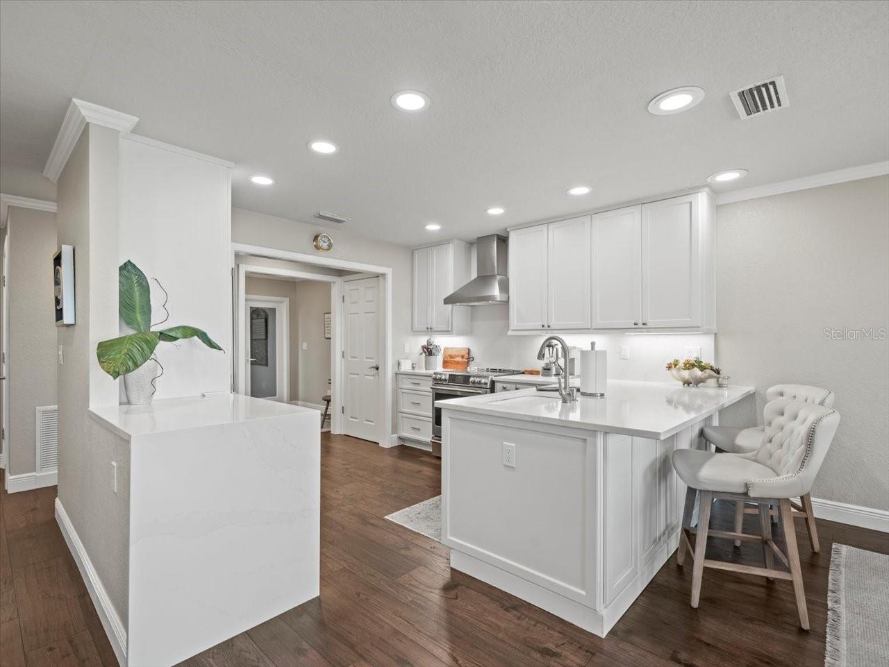 2087 EDGEWATER DR #C, CLEARWATER, FL — photo 21