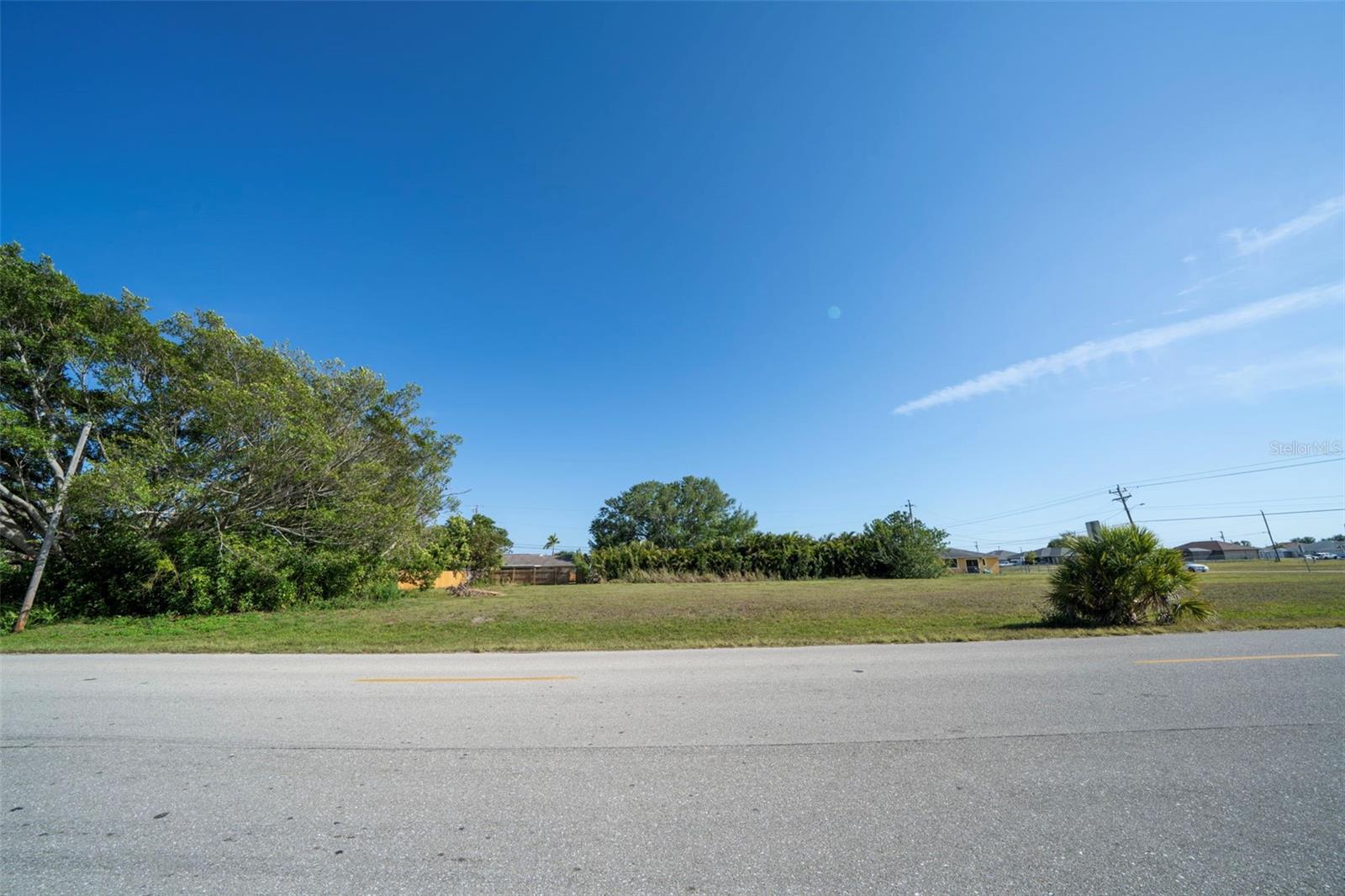 758 SW 4TH ST, CAPE CORAL, FL — photo 15