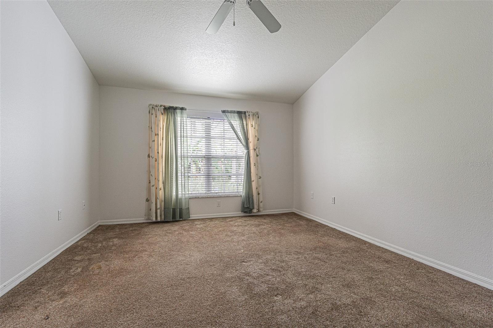 34833 DOUBLE EAGLE CT, ZEPHYRHILLS, FL — photo 12