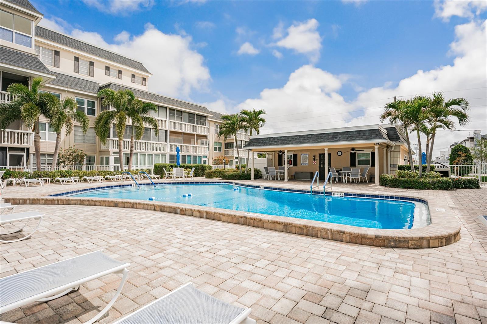147 BLUFF VIEW DR #206, BELLEAIR BLUFFS, FL — photo 32