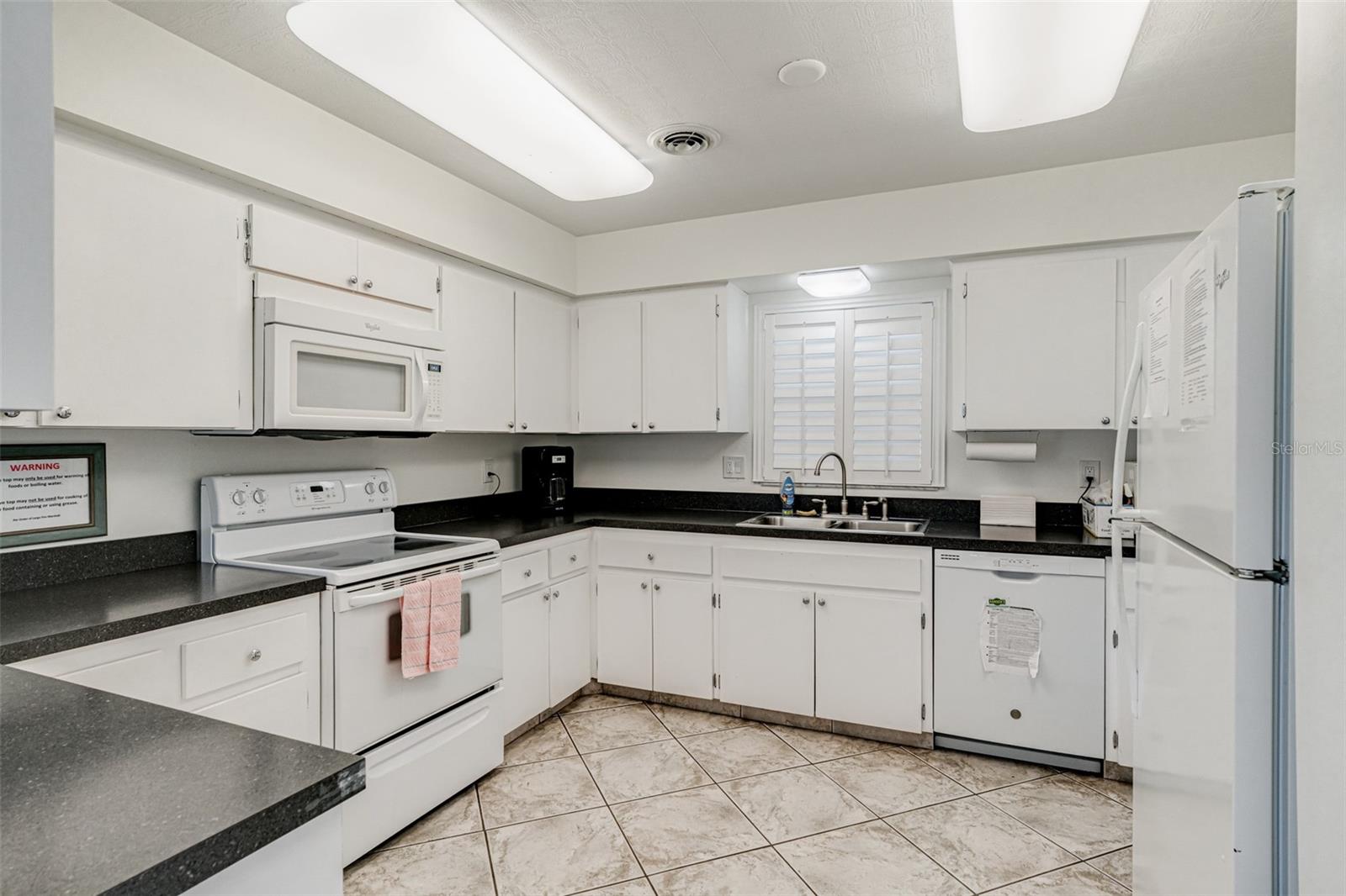 147 BLUFF VIEW DR #206, BELLEAIR BLUFFS, FL — photo 41