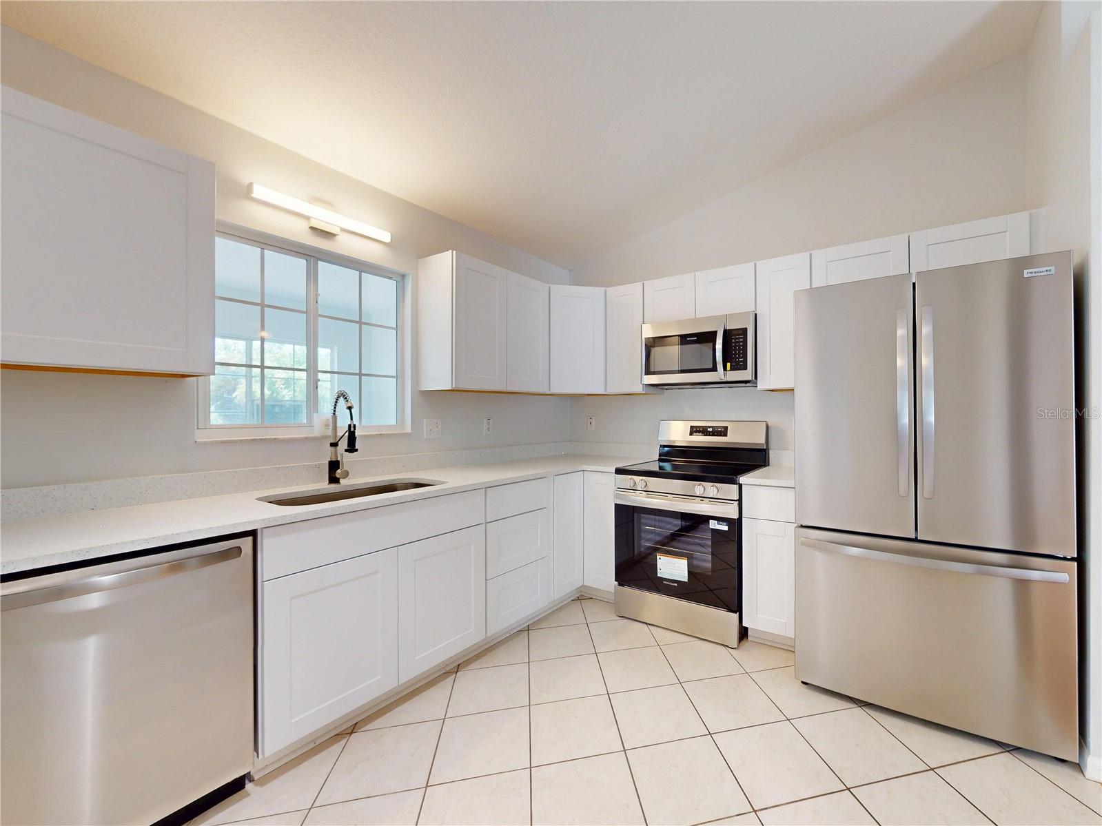 13729 SE 89TH AVE, SUMMERFIELD, FL — photo 10