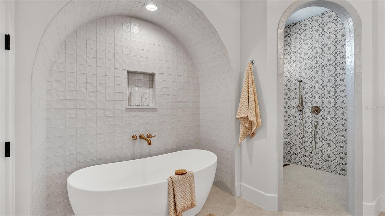 5472 SHOREVIEW DR, LAKELAND, FL — photo 47