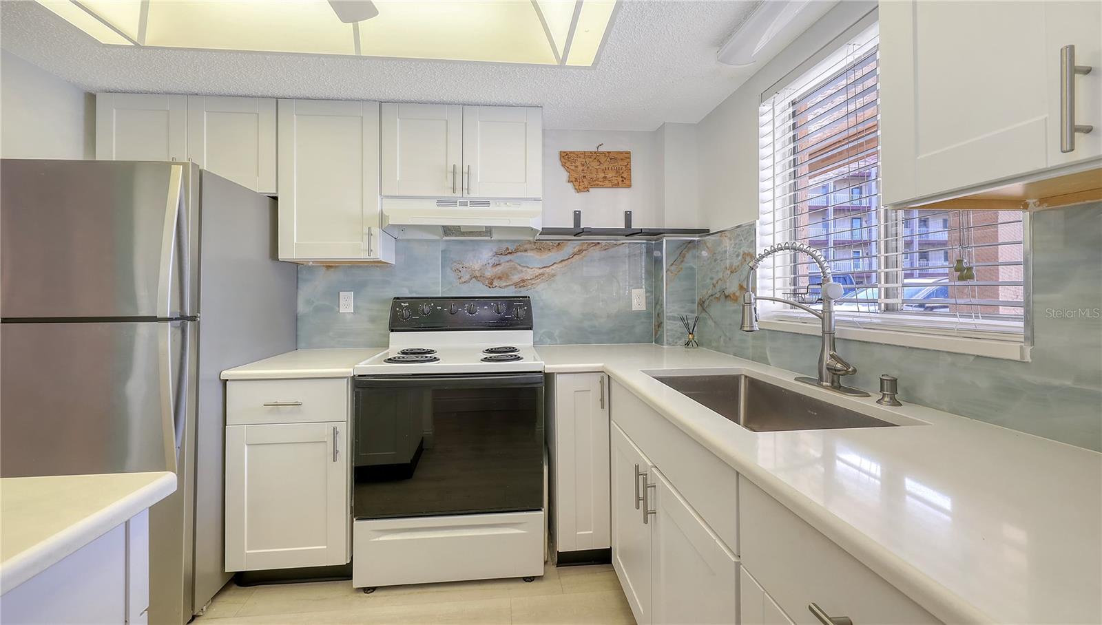 3845 LAKE BAYSHORE DR #F103, BRADENTON, FL — photo 7