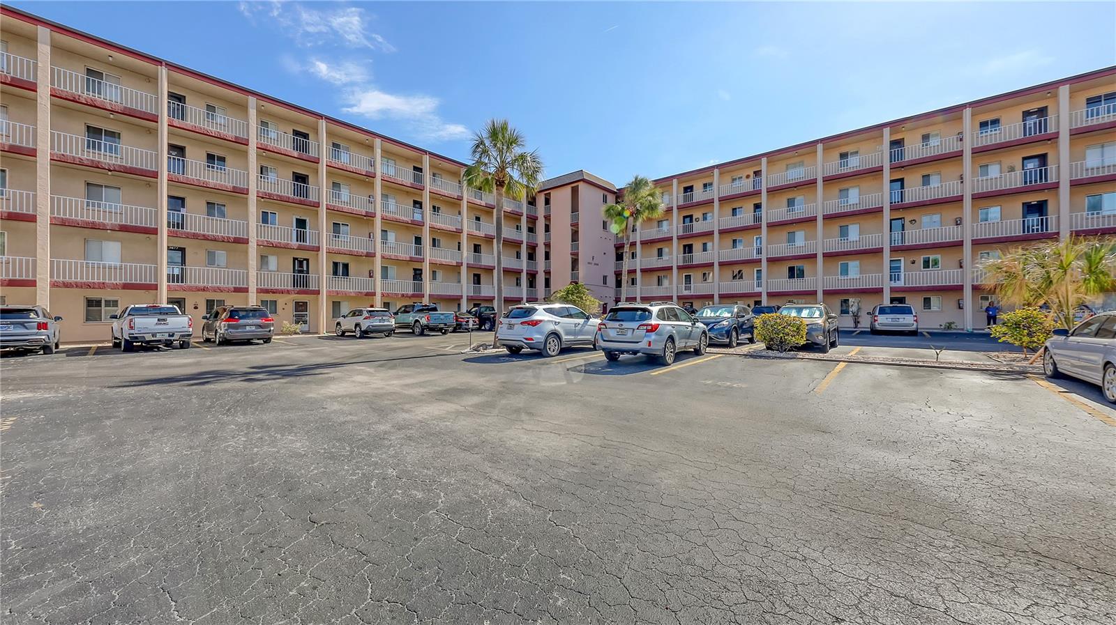 3845 LAKE BAYSHORE DR #F103, BRADENTON, FL — photo 37