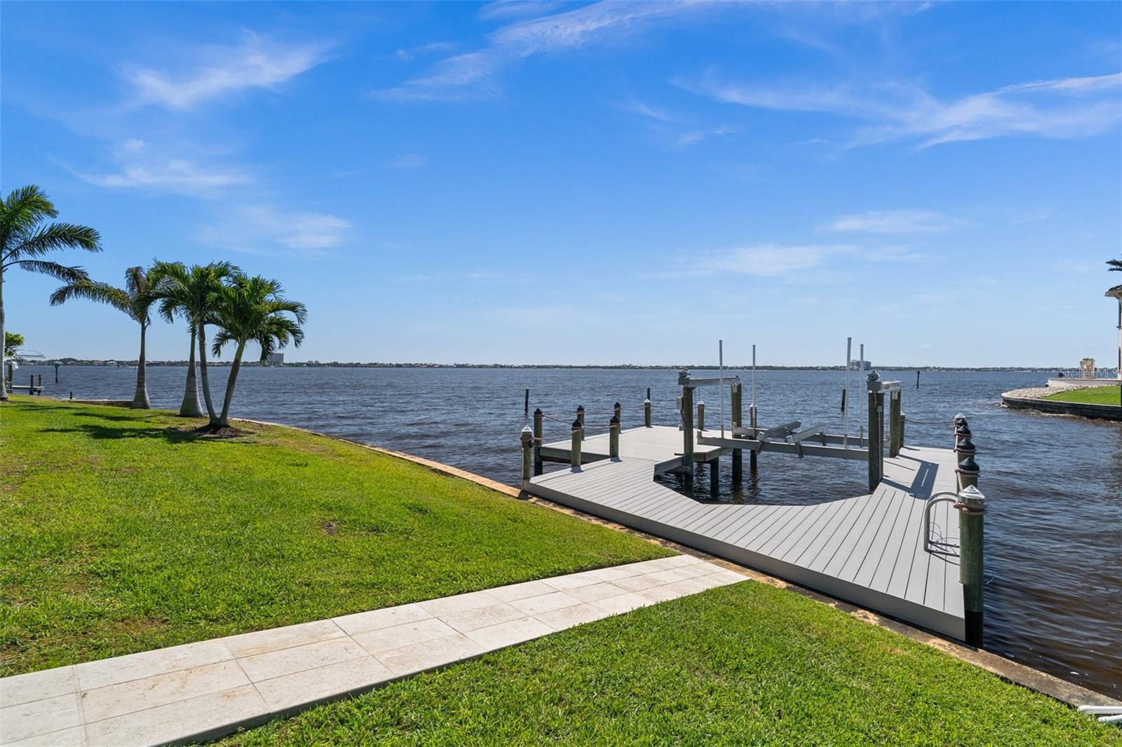 1600 EDITH ESPLANADE, CAPE CORAL, FL — photo 11