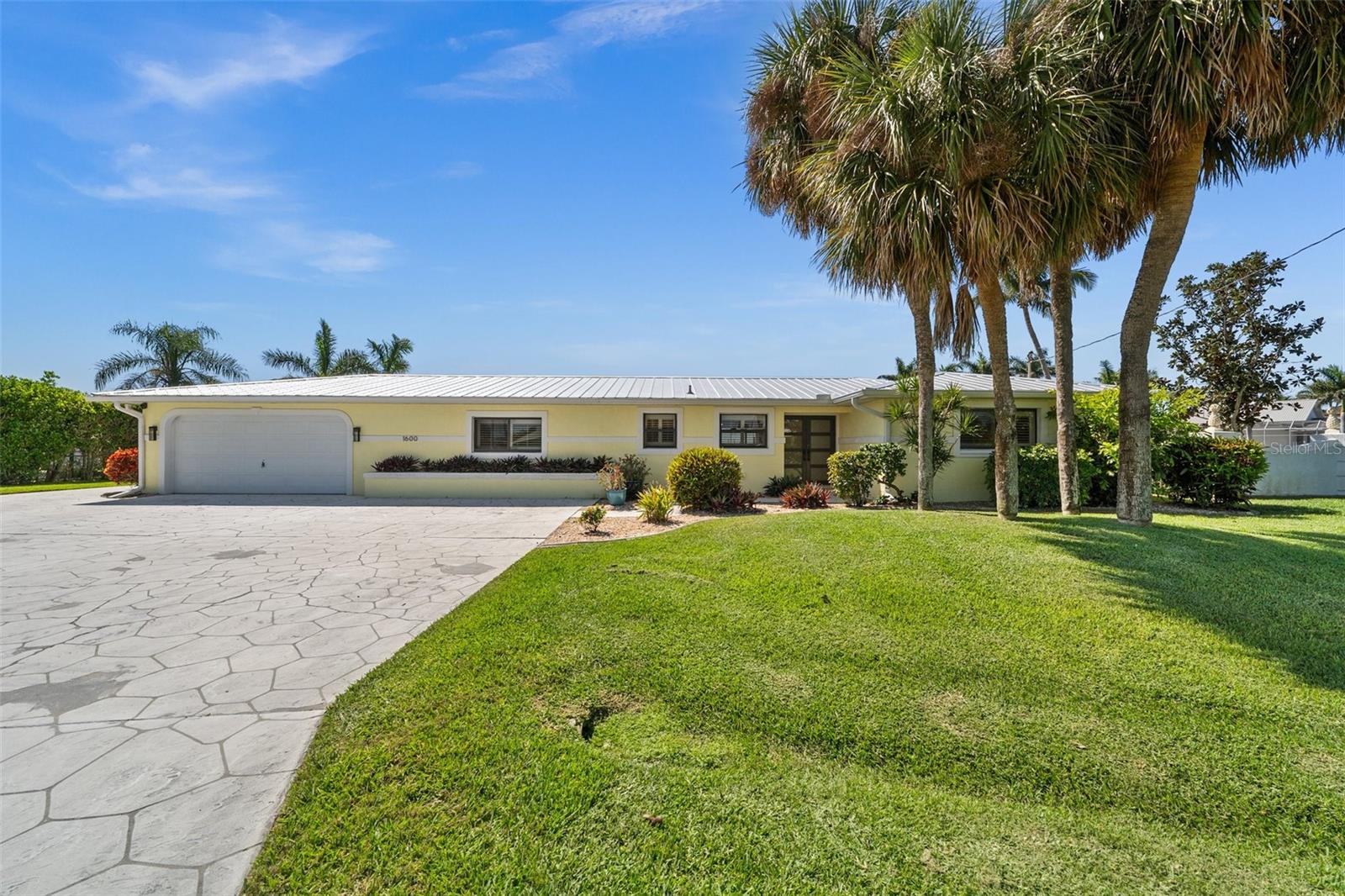 1600 EDITH ESPLANADE, CAPE CORAL, FL — photo 13
